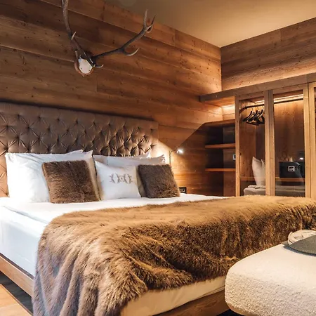 Muhr Hotel 4*