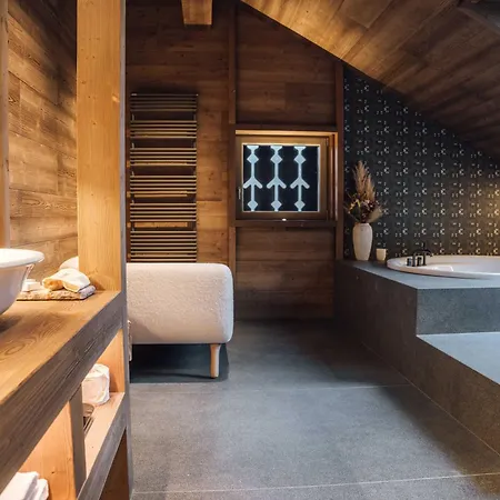 Muhr Hotel 4*